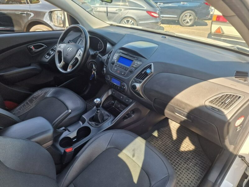Hyundai ix35 1.6 GDI 135 KM, Klima, Bluetooth, Grzane Fotele i Kierownica, Isofix