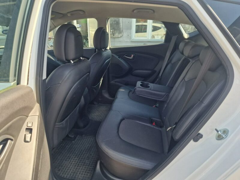 Hyundai ix35 1.6 GDI 135 KM, Klima, Bluetooth, Grzane Fotele i Kierownica, Isofix