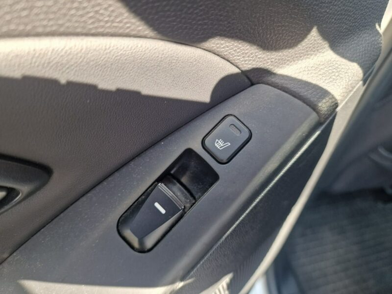 Hyundai ix35 1.6 GDI 135 KM, Klima, Bluetooth, Grzane Fotele i Kierownica, Isofix