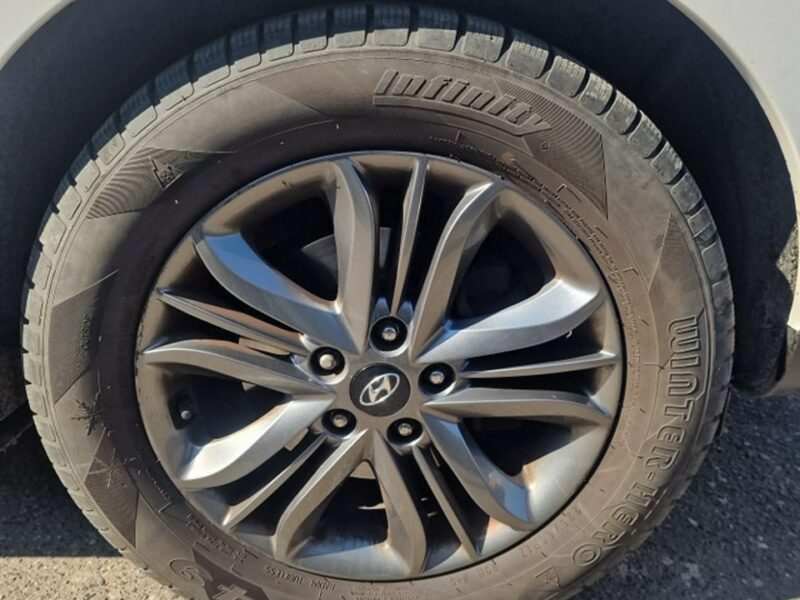Hyundai ix35 1.6 GDI 135 KM, Klima, Bluetooth, Grzane Fotele i Kierownica, Isofix