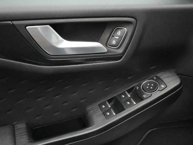 Ford Kuga 1.5 EcoBlue 120KM Eu6 St-Line -Automat 8b. - Zobacz III (2019-)