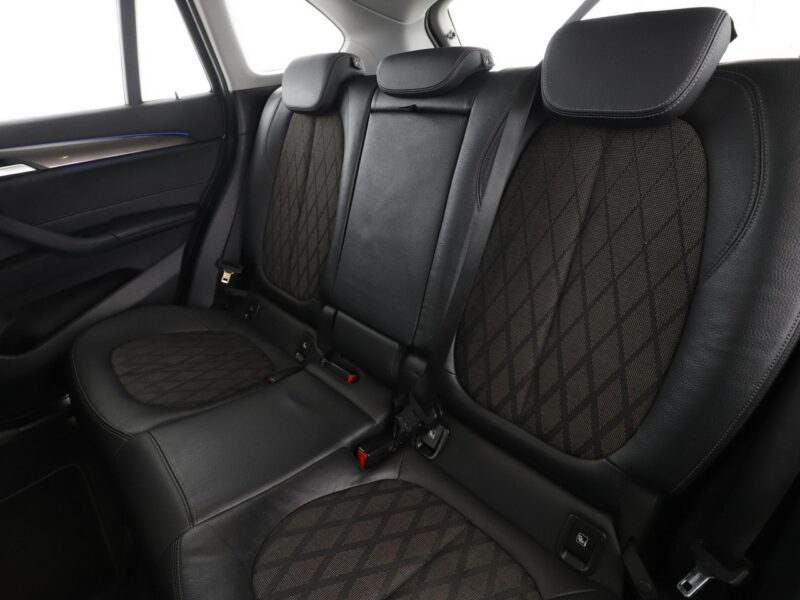 BMW X1 Automat Navi Kamera cofania Automatyczna klimatyzacja Podgrzewane fote I (E84) (2009-2015)