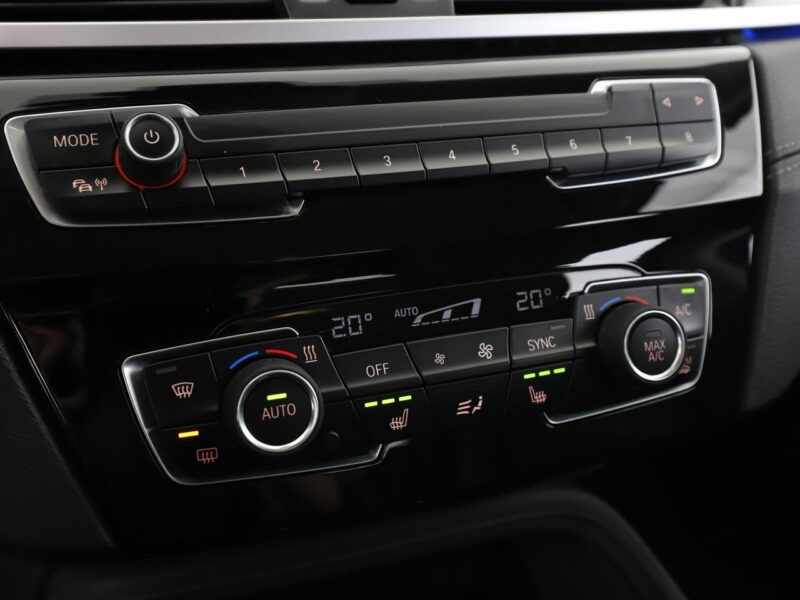 BMW X1 Automat Navi Kamera cofania Automatyczna klimatyzacja Podgrzewane fote I (E84) (2009-2015)
