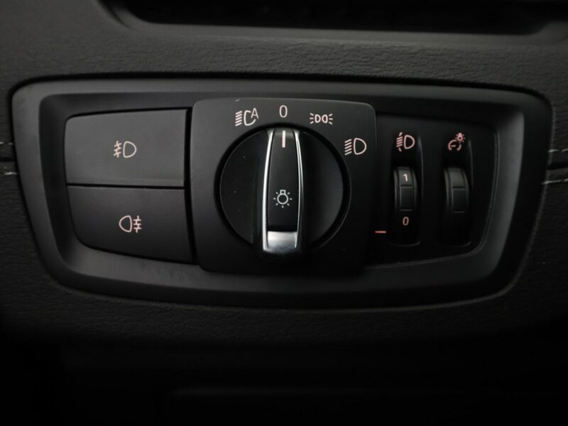 BMW X1 Automat Navi Kamera cofania Automatyczna klimatyzacja Podgrzewane fote I (E84) (2009-2015)