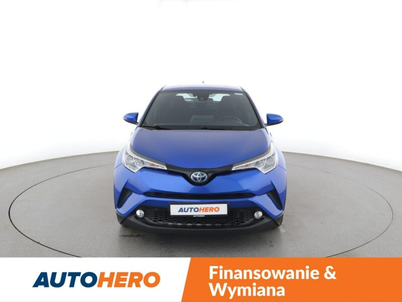 Toyota C-HR HEV navi klima auto kamera i czujniki parkowania