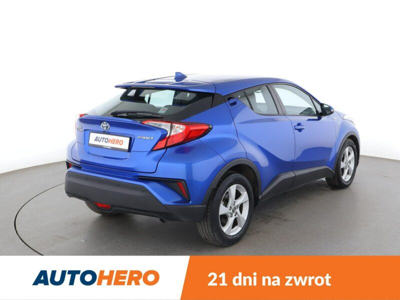 Toyota C-HR HEV navi klima auto kamera i czujniki parkowania