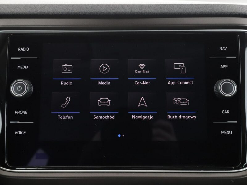 Volkswagen T-Roc navi LED klima auto czujniki parkowania