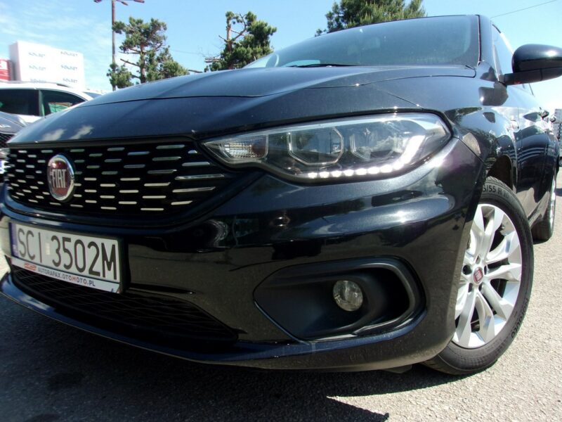 Fiat Tipo 1.4 Turbo Lounge Kamera Cofania Navigacja Pdc Alu II (2016-)