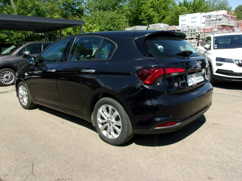 Fiat Tipo 1.4 Turbo Lounge Kamera Cofania Navigacja Pdc Alu II (2016-)