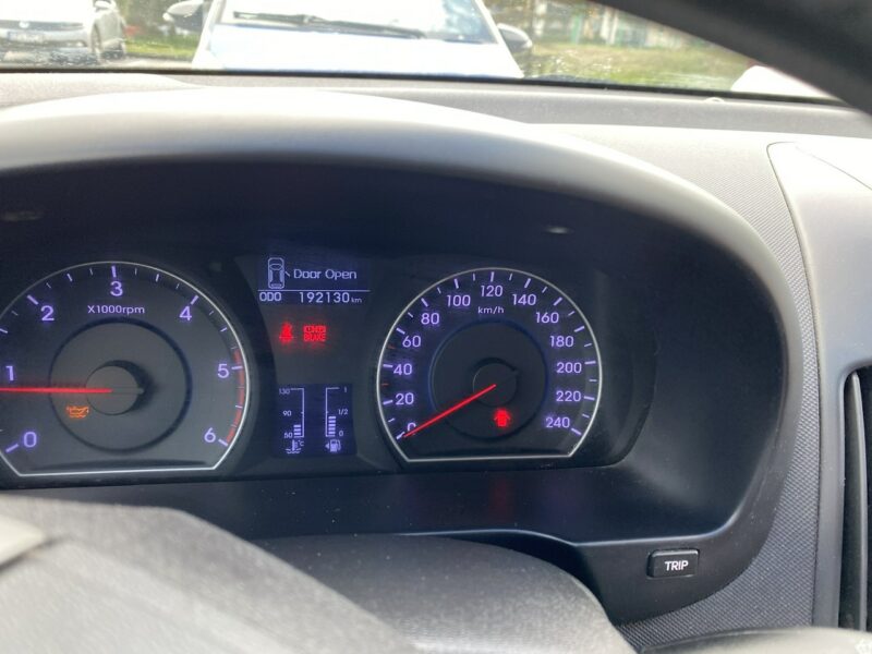 Hyundai i30 Po liftingu, klimatronik, czujniki parkowania, mocny silnik, 8 airbag I (2002-2013)