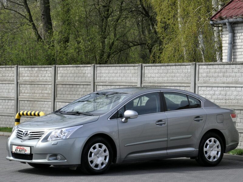 Toyota Avensis Toyota Avensis 1,8VVTi 147KM Soll/Serwisowana/Kamera/Nawigacja/Zadbany III (2009-)