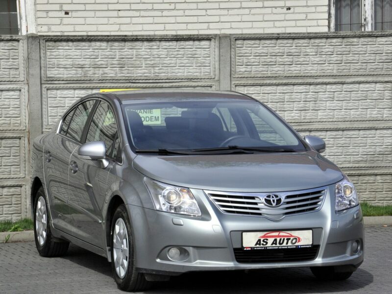 Toyota Avensis Toyota Avensis 1,8VVTi 147KM Soll/Serwisowana/Kamera/Nawigacja/Zadbany III (2009-)