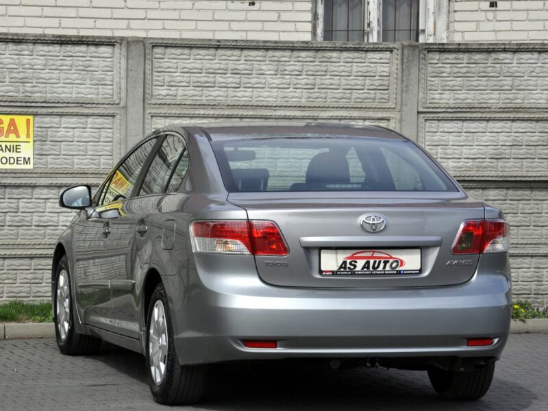 Toyota Avensis Toyota Avensis 1,8VVTi 147KM Soll/Serwisowana/Kamera/Nawigacja/Zadbany III (2009-)