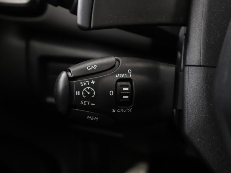 Citroen C5 Aircross Automat Panorama Navi Kamera cofania Podgrzewane fotele Hak