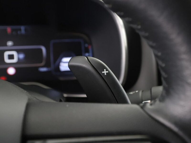 Citroen C5 Aircross Automat Panorama Navi Kamera cofania Podgrzewane fotele Hak