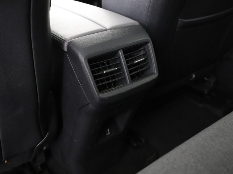 Citroen C5 Aircross Automat Panorama Navi Kamera cofania Podgrzewane fotele Hak