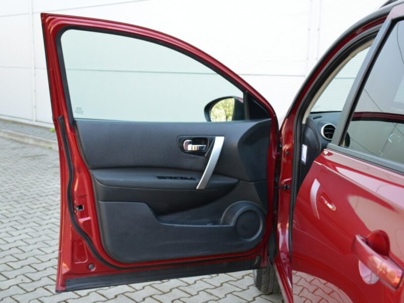 Nissan Qashqai Zarejestrowany 1.6i 117KM Lift Panorama Navi Kamera Start/Stop I (2007-2013)