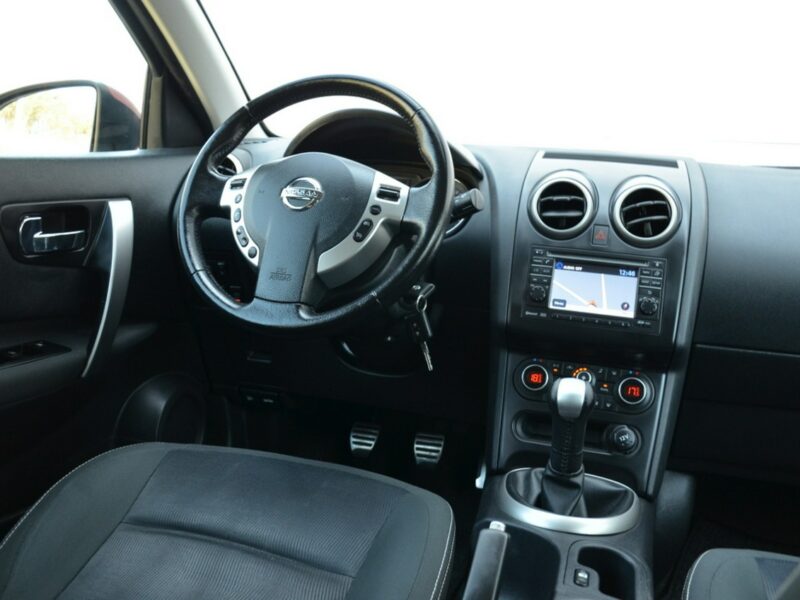 Nissan Qashqai Zarejestrowany 1.6i 117KM Lift Panorama Navi Kamera Start/Stop I (2007-2013)
