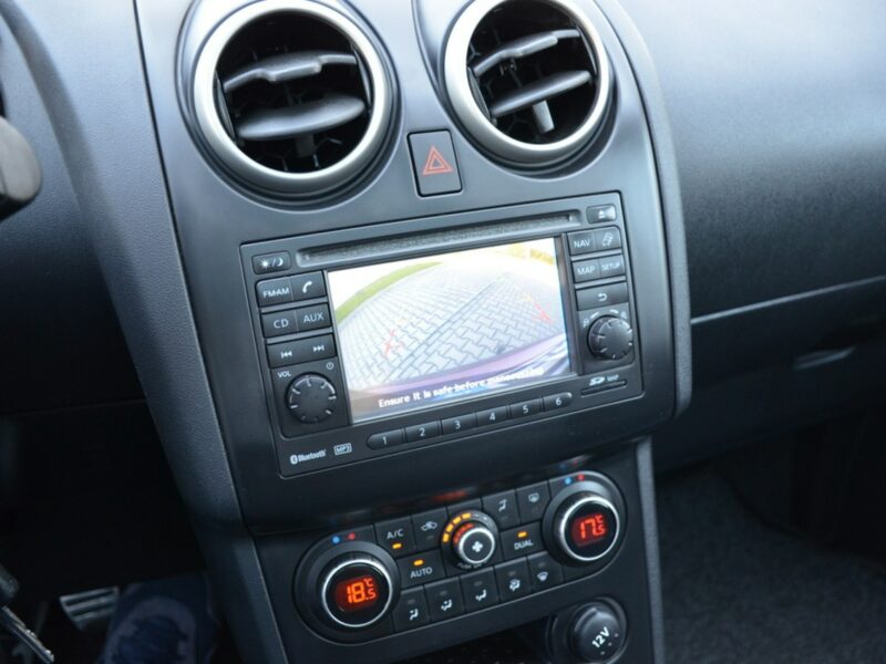 Nissan Qashqai Zarejestrowany 1.6i 117KM Lift Panorama Navi Kamera Start/Stop I (2007-2013)