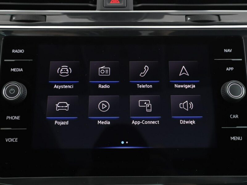 Volkswagen Tiguan Elegance automat alcantara panorama virtual grzane fotele ACC navi kam II (2016-2024)