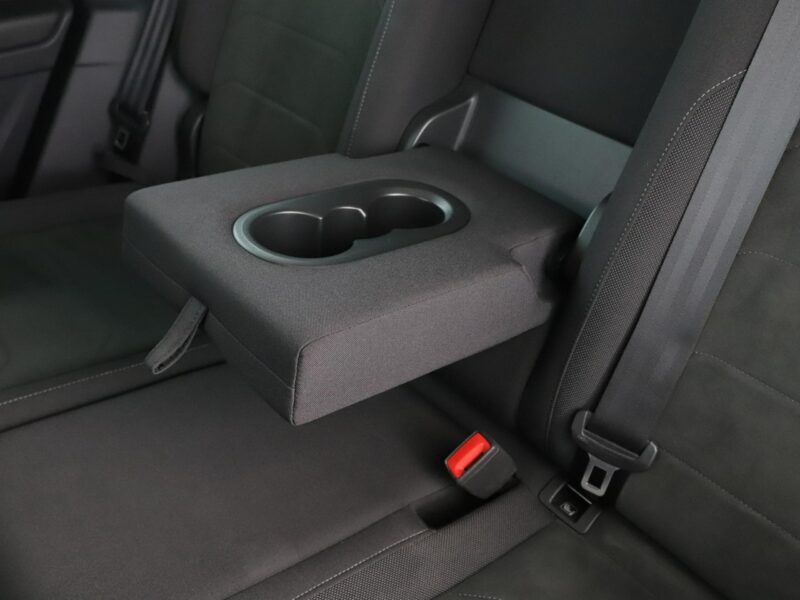 Volkswagen Tiguan Elegance automat alcantara panorama virtual grzane fotele ACC navi kam II (2016-2024)
