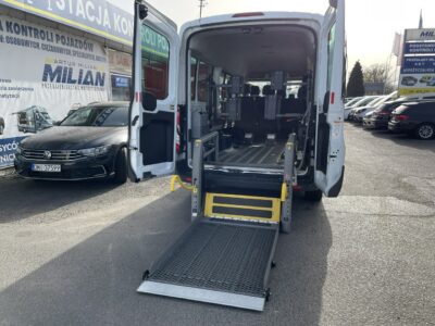 Ford Transit Transit do przewozu Niepełnosprawnych 2 Wózki inwalida rampa 2017 VII (2013-)