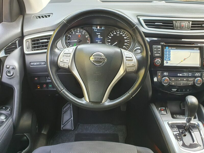 Nissan Qashqai 1.2T # Automat # NAVI # Climatronic # Panorama # Kamery 360 # Zadbana II (2013-2021)