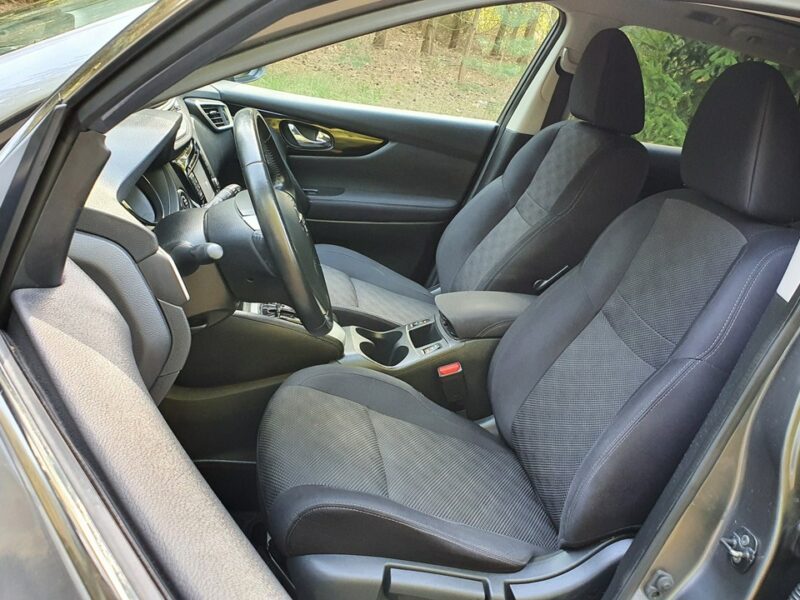 Nissan Qashqai 1.2T # Automat # NAVI # Climatronic # Panorama # Kamery 360 # Zadbana II (2013-2021)