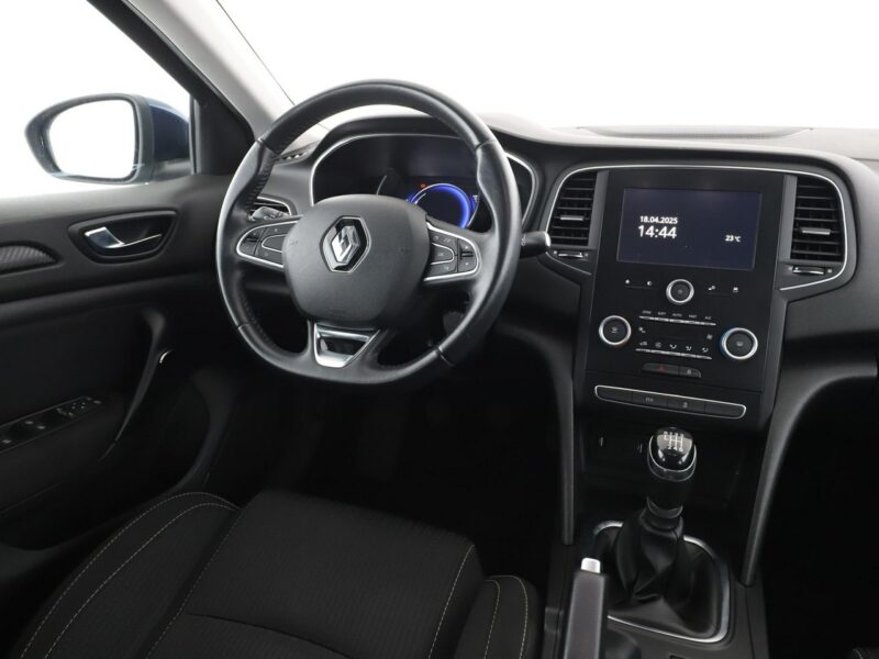 Renault Megane Limited navi PDC klima-auto hak tempomat IV (2016-)