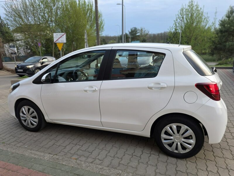 Toyota Yaris 15rTylko Salon Polska 1Właściciel GWARANCJA III (2011-2019)
