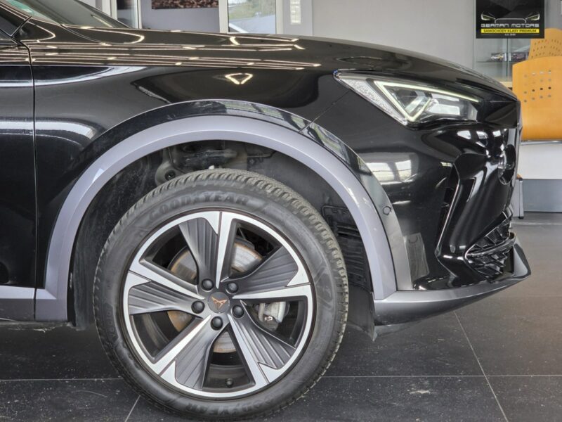 Cupra Formentor Virtuany Kocpit / Kamera / El.fotele / Ledy / ASO / Ambiente / FV 23%