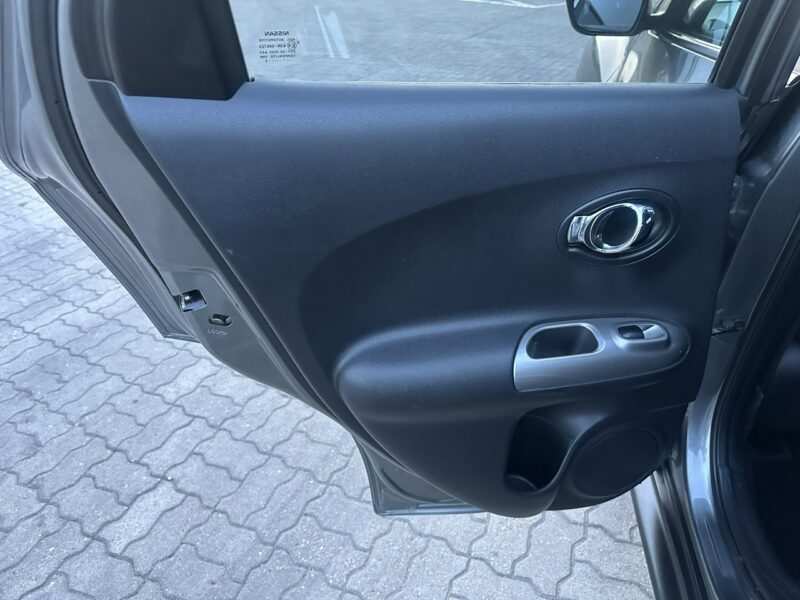 Nissan Juke 2015 1.2 benzyna 115km bezwypadkowy panorama xenon 2 komplety alu I (2010-2019)