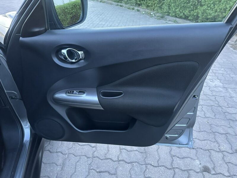 Nissan Juke 2015 1.2 benzyna 115km bezwypadkowy panorama xenon 2 komplety alu I (2010-2019)