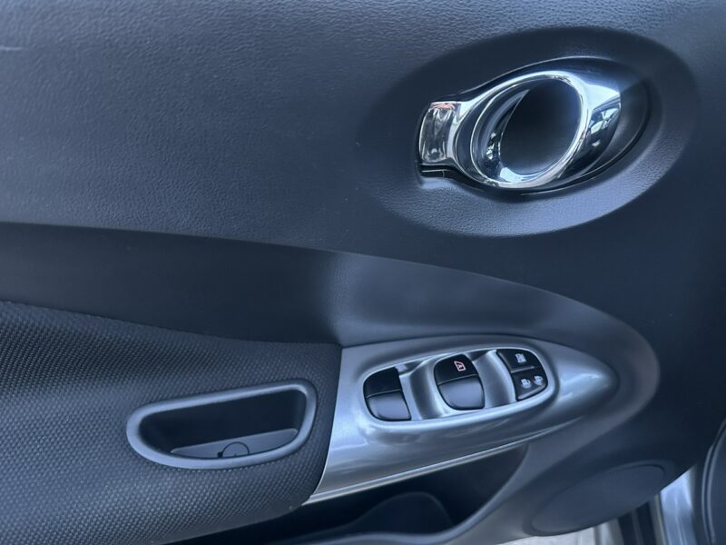 Nissan Juke 2015 1.2 benzyna 115km bezwypadkowy panorama xenon 2 komplety alu I (2010-2019)
