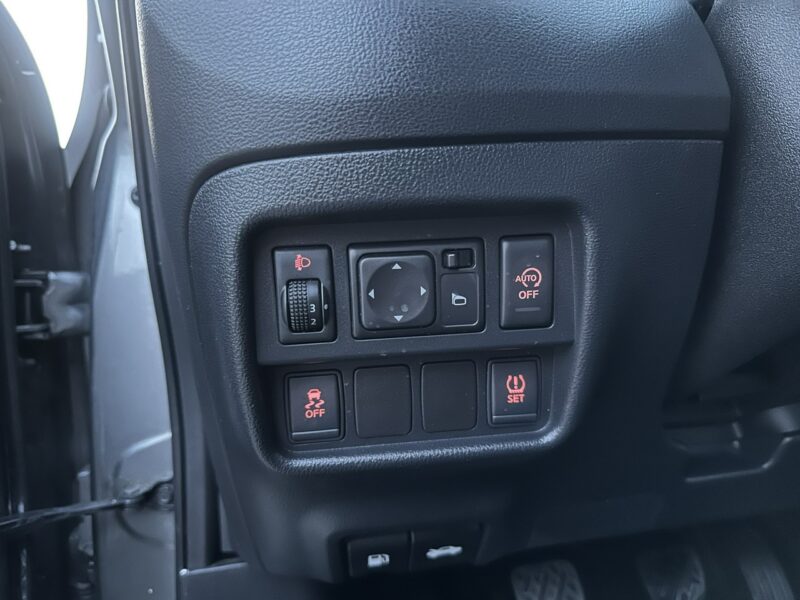Nissan Juke 2015 1.2 benzyna 115km bezwypadkowy panorama xenon 2 komplety alu I (2010-2019)