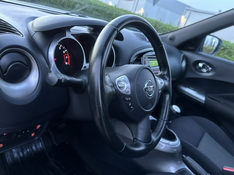 Nissan Juke 2015 1.2 benzyna 115km bezwypadkowy panorama xenon 2 komplety alu I (2010-2019)
