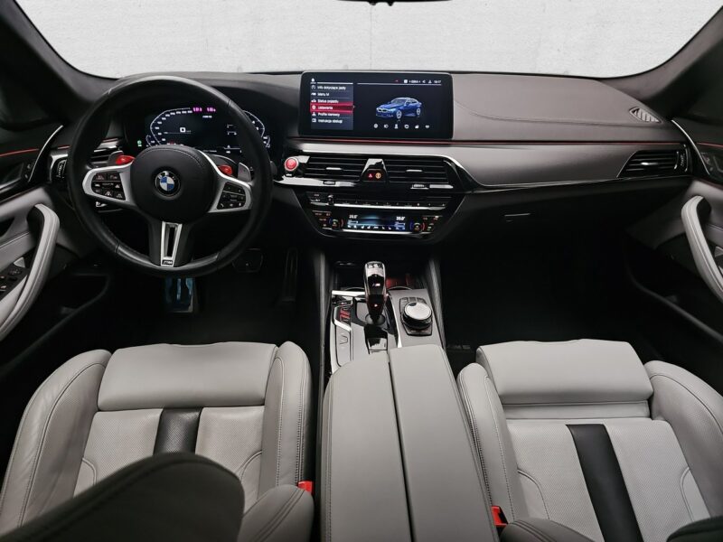 BMW M5 V (F10) (2011-)