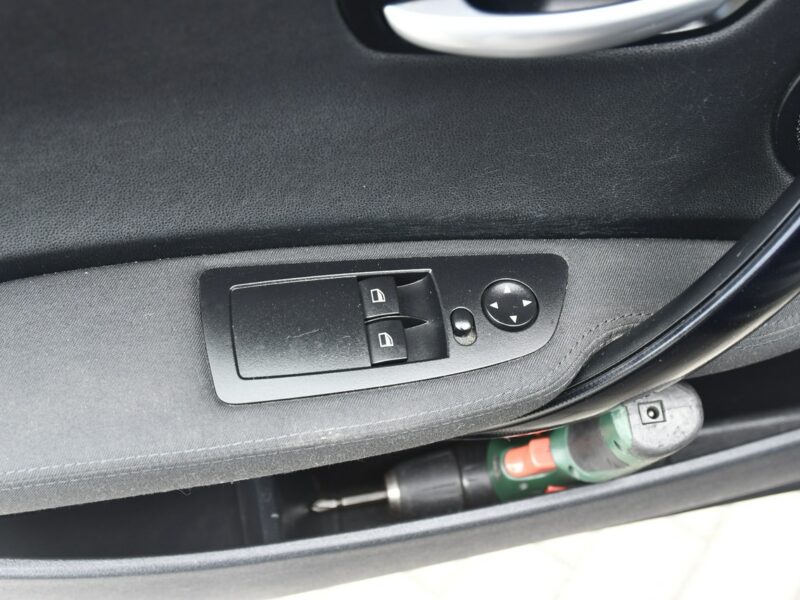 BMW 118 2,0benz DUDKI11 M-Pakiet.Navi.Klimatr 2 str. Tempomat.Parktronic,OKAZ E87 (2004-2013)