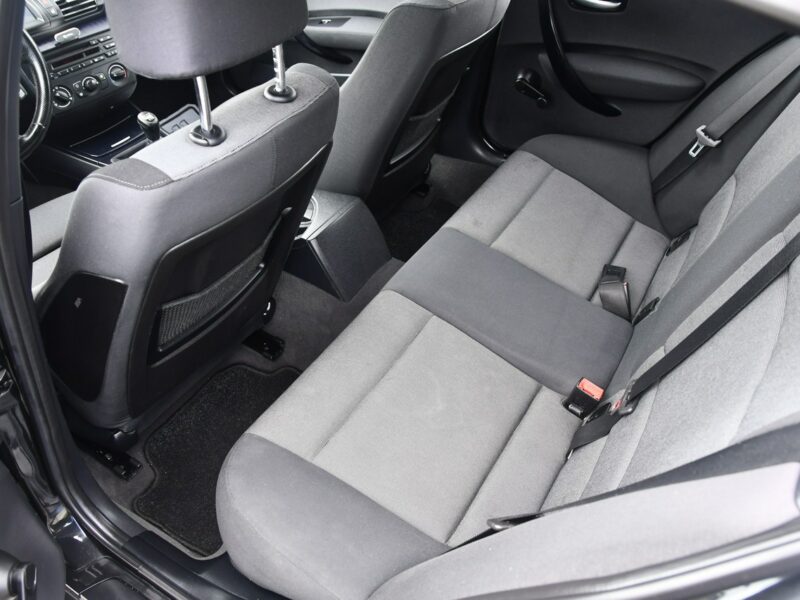 BMW 118 2,0benz DUDKI11 M-Pakiet.Navi.Klimatr 2 str. Tempomat.Parktronic,OKAZ E87 (2004-2013)