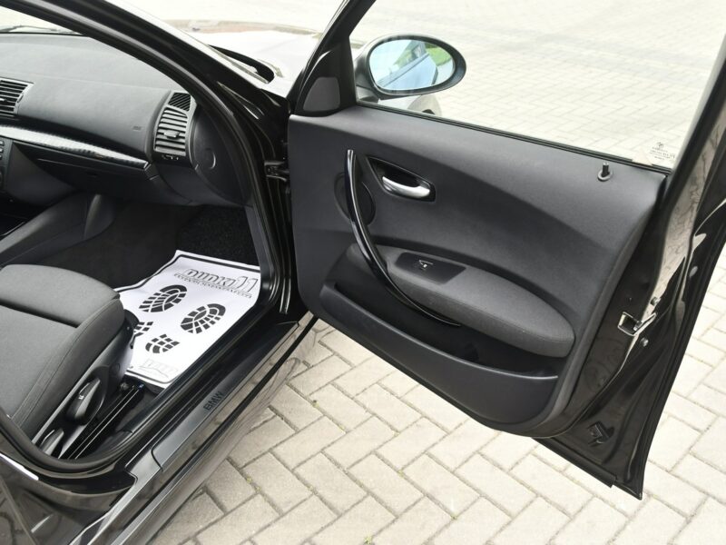 BMW 118 2,0benz DUDKI11 M-Pakiet.Navi.Klimatr 2 str. Tempomat.Parktronic,OKAZ E87 (2004-2013)