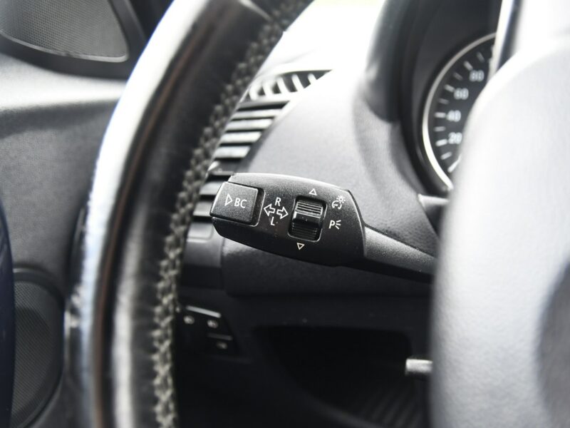 BMW 118 2,0benz DUDKI11 M-Pakiet.Navi.Klimatr 2 str. Tempomat.Parktronic,OKAZ E87 (2004-2013)