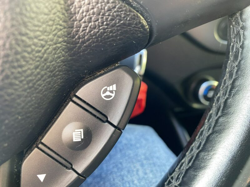 Kia Carens Symboliczny przebieg, nawigacja, parktronik, 5 osobowa, hak, z Niemiec IV (2013-)