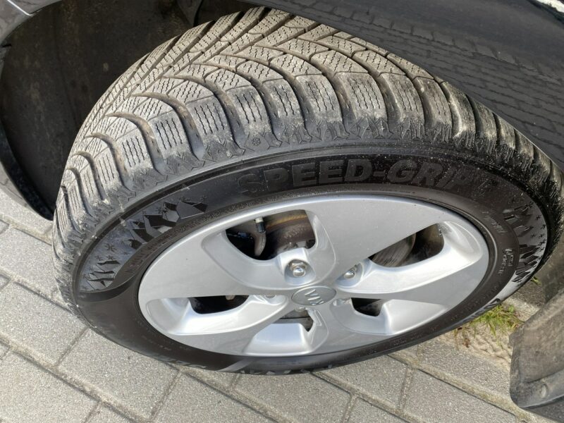 Kia Carens Symboliczny przebieg, nawigacja, parktronik, 5 osobowa, hak, z Niemiec IV (2013-)