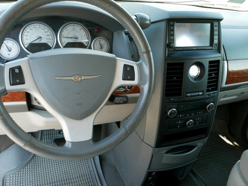 Chrysler Grand Voyager 2.8 CRD 163KM Automat Touring 7 osób -Krajowy -1 Wł od 9 lat -Zobacz IV (2007-2010)