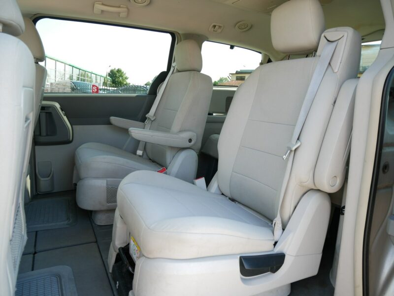 Chrysler Grand Voyager 2.8 CRD 163KM Automat Touring 7 osób -Krajowy -1 Wł od 9 lat -Zobacz IV (2007-2010)