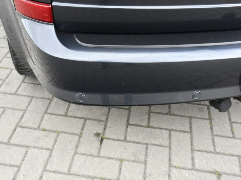 Ford Focus C-Max 1.8Benz TITANIUM.Panora.Dach.Navi.Pół-Skóry.Klimatr 2 str.Parktronic.
