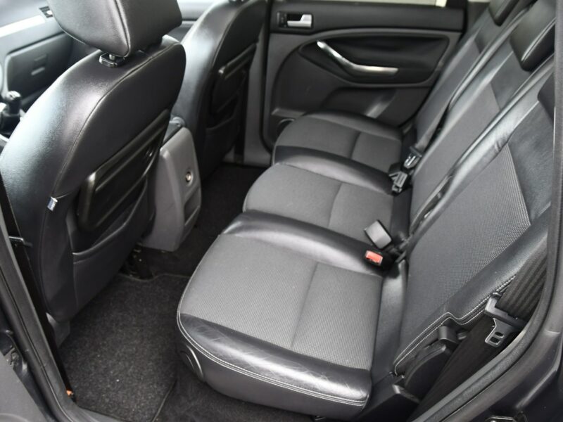 Ford Focus C-Max 1.8Benz TITANIUM.Panora.Dach.Navi.Pół-Skóry.Klimatr 2 str.Parktronic.