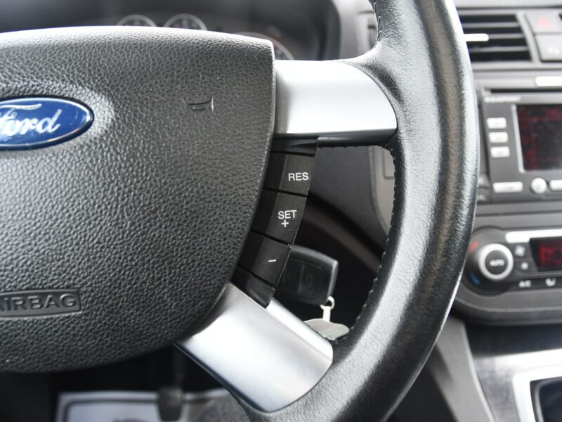 Ford Focus C-Max 1.8Benz TITANIUM.Panora.Dach.Navi.Pół-Skóry.Klimatr 2 str.Parktronic.