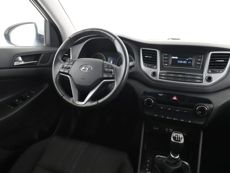 Hyundai Tucson 1.6 Benzyna Tempomat Klimatyzacja Grzana Kanapa Fotele Kierownica PDC III (2015-2020)