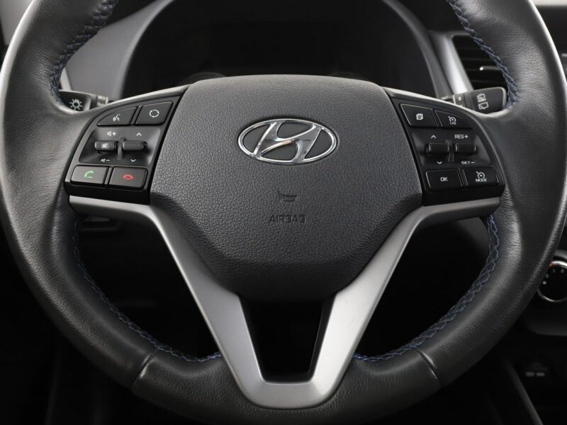 Hyundai Tucson 1.6 Benzyna Tempomat Klimatyzacja Grzana Kanapa Fotele Kierownica PDC III (2015-2020)